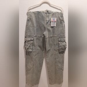 Elite City Girl Cargo Jeans